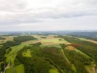Terrain pour camp scouts :Vue de Haute Roche par drone