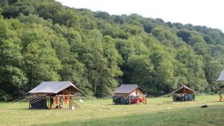 Terrain pour camp scouts à DOURBES, Viroinval,  Près de l’église