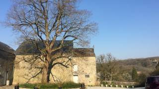 Binnenplaats van kasteelhoeve van DOURBES